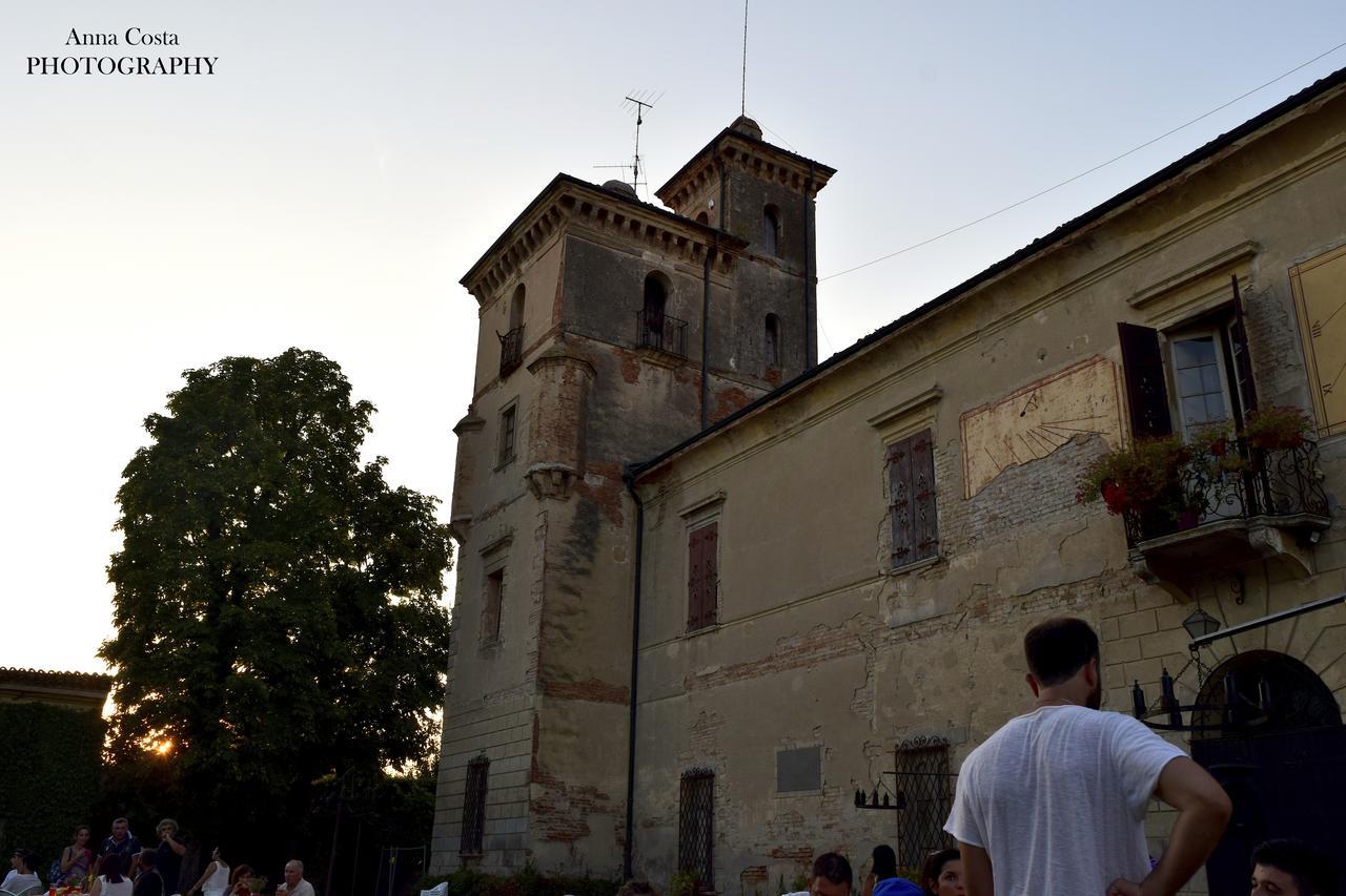 Ostello Castello Mina Della Scala Casteldidone Kültér fotó