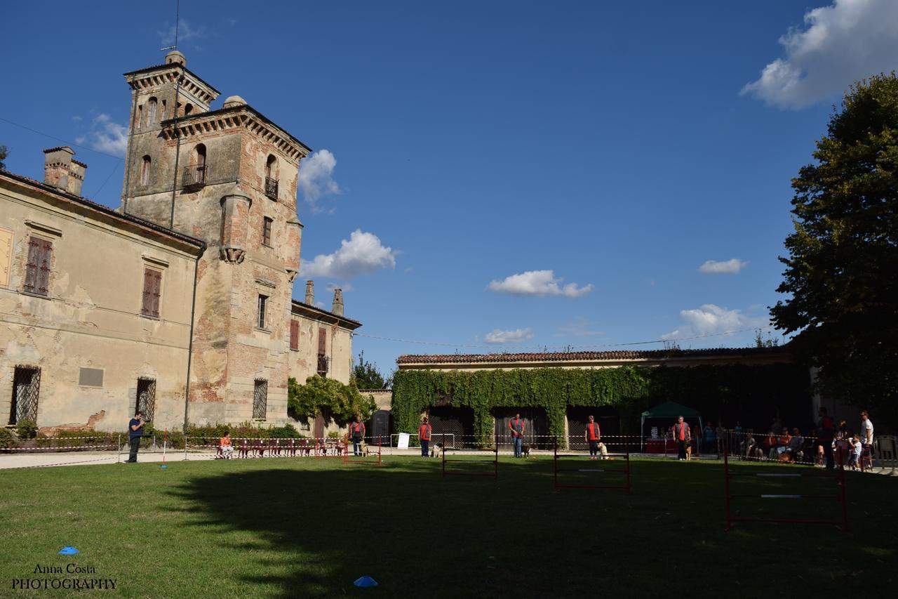 Ostello Castello Mina Della Scala Casteldidone Kültér fotó