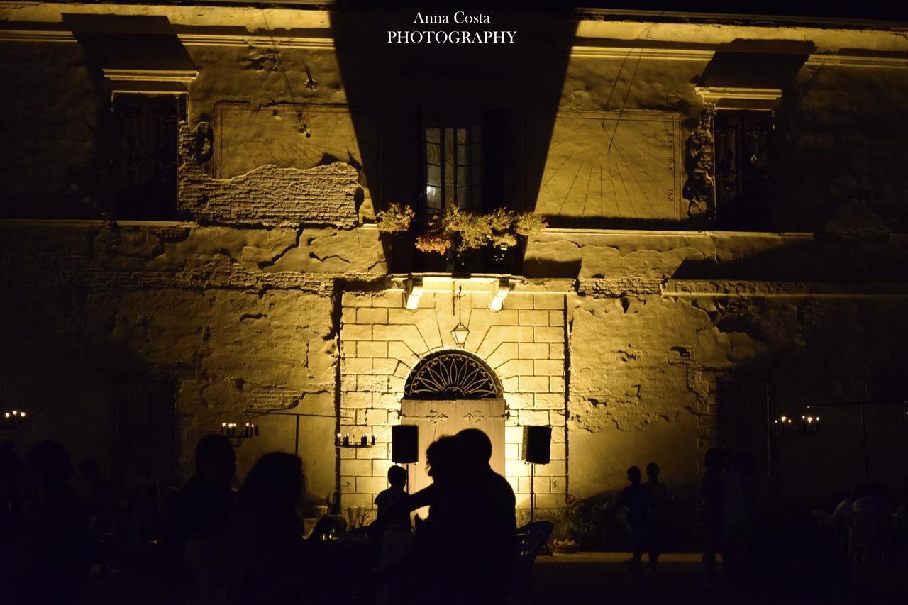 Ostello Castello Mina Della Scala Casteldidone Kültér fotó