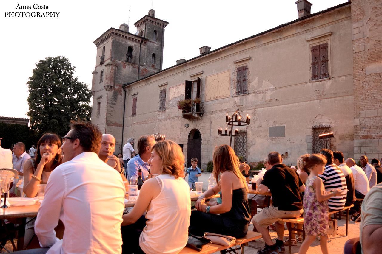 Ostello Castello Mina Della Scala Casteldidone Kültér fotó