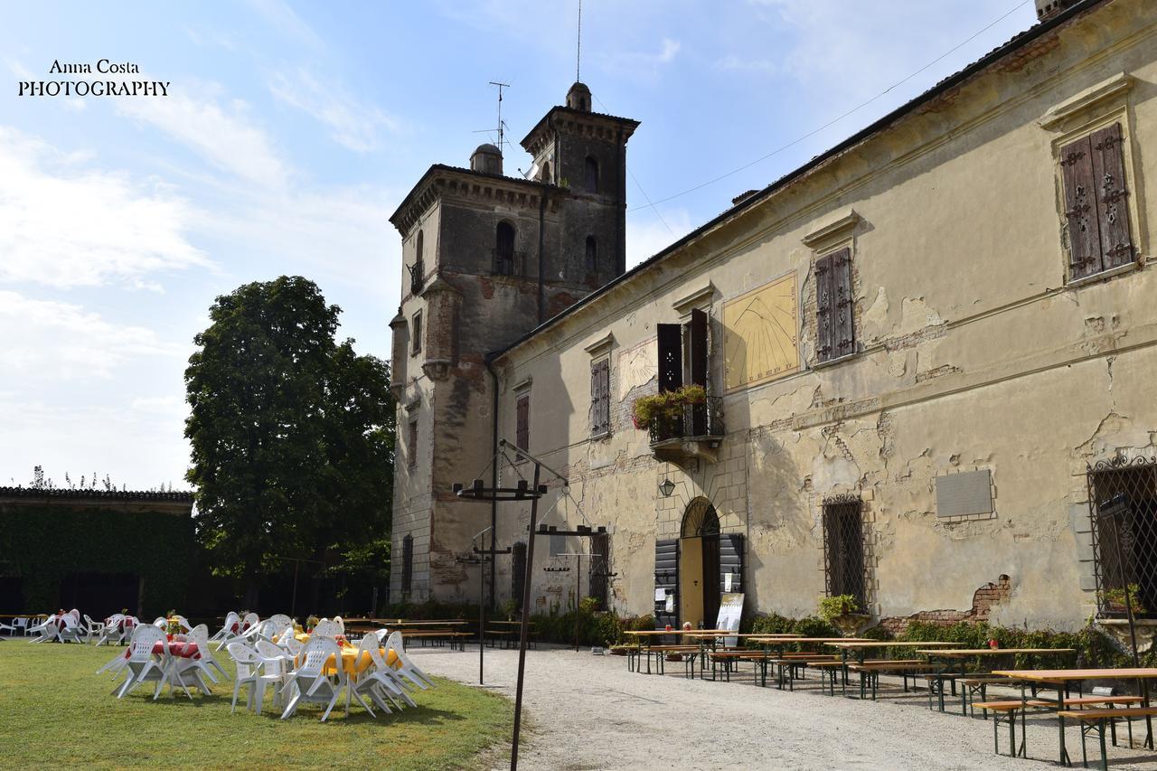 Ostello Castello Mina Della Scala Casteldidone Kültér fotó